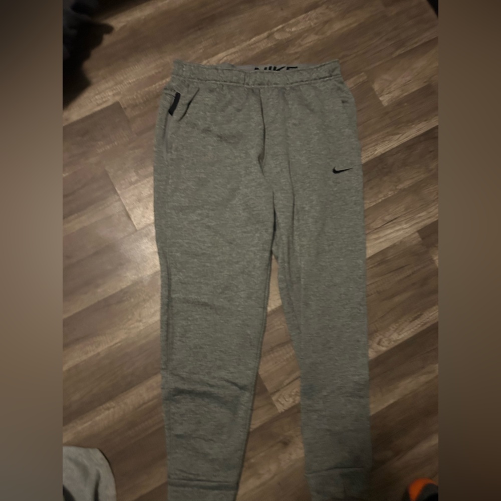 Nike Heather Gray Sweatpants